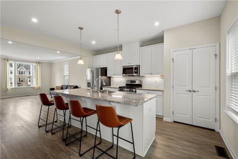 160 Cole Drive Robinson Township PA 15136