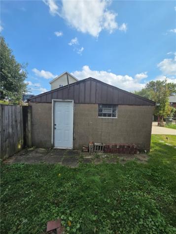 232 E 18th Avenue Homestead PA 15120