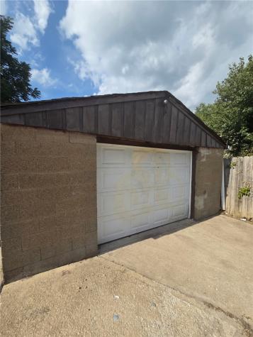 232 E 18th Avenue Homestead PA 15120