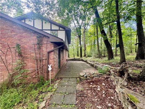 901 Stratford Road Fairfield Township PA 15658