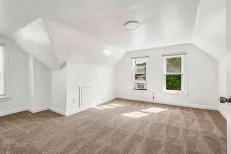 306 Virginia Avenue City Of But Sw PA 16001