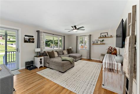 21 Cario Drive N Franklin Township PA 15301