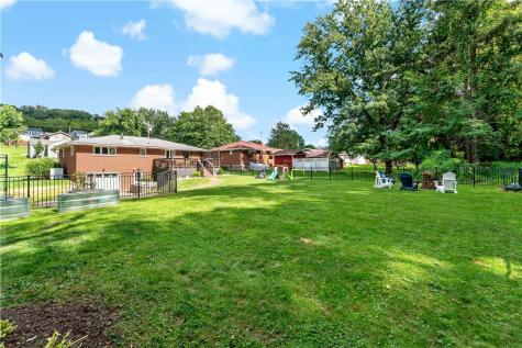 21 Cario Drive N Franklin Township PA 15301