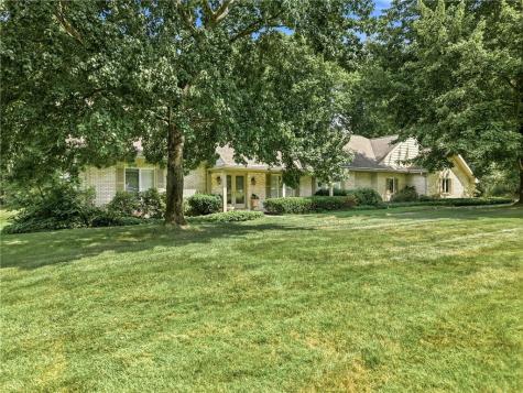 54 Oak Tree Court Shenango Township PA 16159
