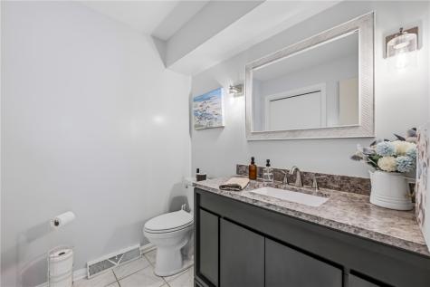 54 Oak Tree Court Shenango Township PA 16159