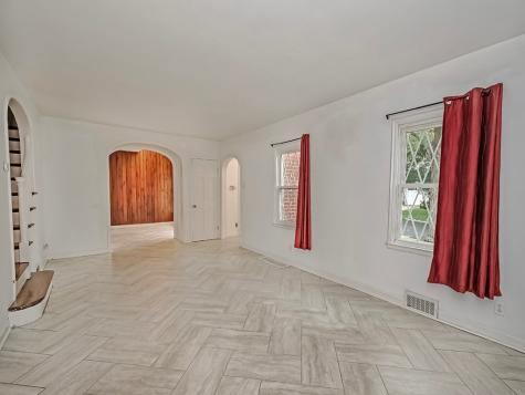 413 Charles Avenue New Kensington PA 15068
