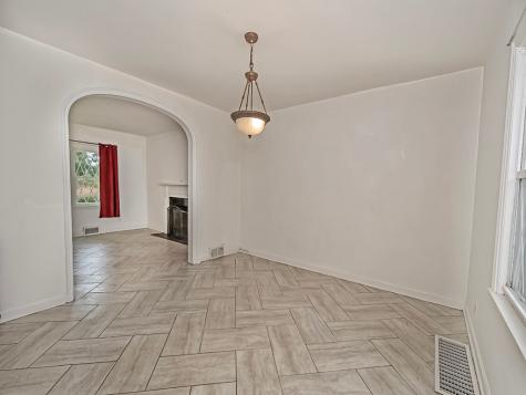 413 Charles Avenue New Kensington PA 15068