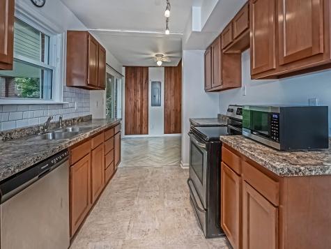 413 Charles Avenue New Kensington PA 15068