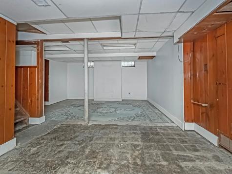 413 Charles Avenue New Kensington PA 15068