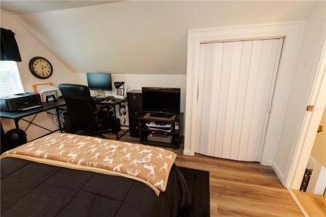 824 Ridge Road Centerville PA 15417