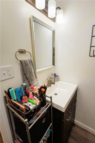 824 Ridge Road Centerville PA 15417