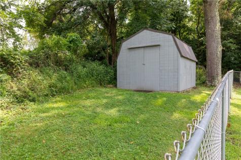824 Ridge Road Centerville PA 15417