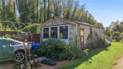 3841 N Hermitage Road Pymatuning Township PA 16154