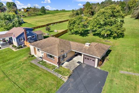1116 Smail Road Gilpin Township PA 15656