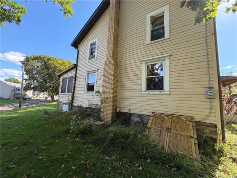 11 Kepple Road Hyde Park PA 15656