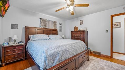 5805 Daniel Drive Hermitage PA 16148