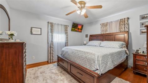 5805 Daniel Drive Hermitage PA 16148