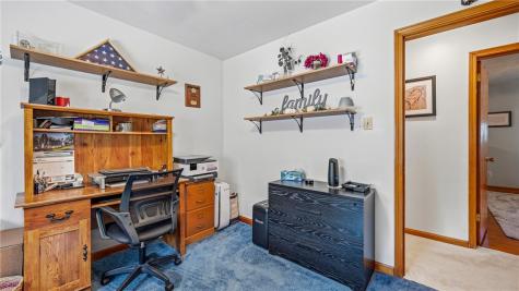 5805 Daniel Drive Hermitage PA 16148