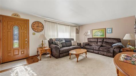 5805 Daniel Drive Hermitage PA 16148