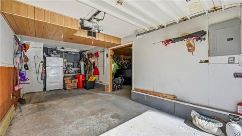 5805 Daniel Drive Hermitage PA 16148