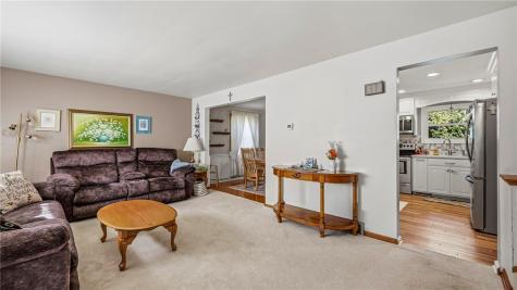 5805 Daniel Drive Hermitage PA 16148