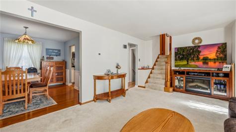 5805 Daniel Drive Hermitage PA 16148