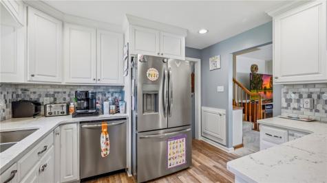 5805 Daniel Drive Hermitage PA 16148