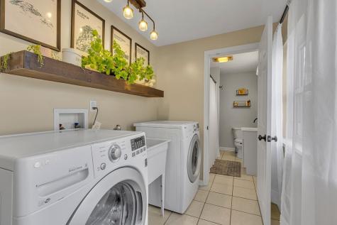 351 Profio Road Cecil PA 15057