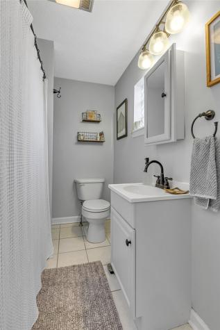 351 Profio Road Cecil PA 15057