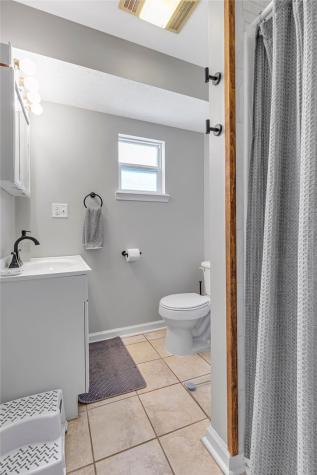 351 Profio Road Cecil PA 15057