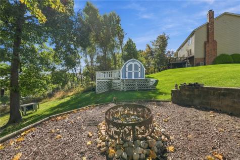 140 Slatewood Court Bethel Park PA 15102