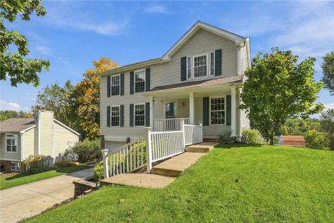 140 Slatewood Court Bethel Park PA 15102