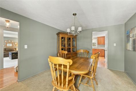 140 Slatewood Court Bethel Park PA 15102
