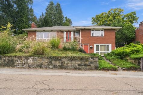 457 Longvue Drive New Kensington PA 15068