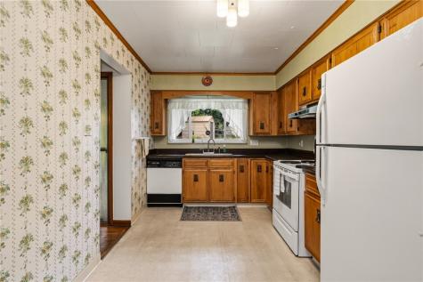 457 Longvue Drive New Kensington PA 15068