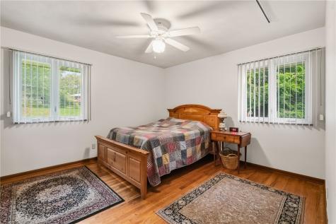 457 Longvue Drive New Kensington PA 15068