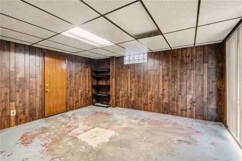 457 Longvue Drive New Kensington PA 15068