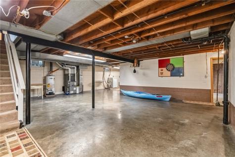 457 Longvue Drive New Kensington PA 15068