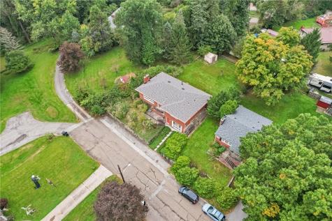 457 Longvue Drive New Kensington PA 15068