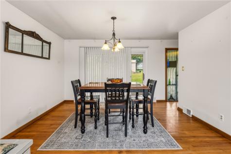457 Longvue Drive New Kensington PA 15068