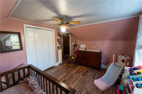 30 Homestead Avenue Scottdale PA 15683