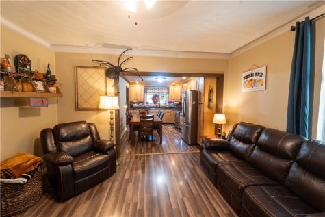 30 Homestead Avenue Scottdale PA 15683
