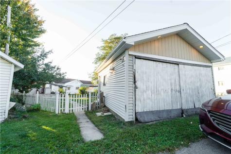 30 Homestead Avenue Scottdale PA 15683