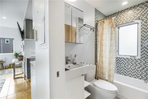 223 N Atlantic Avenue Garfield PA 15224