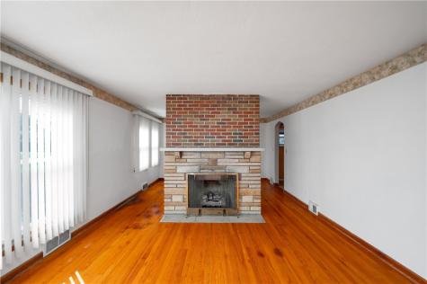 119 Marshall Drive Township Of But Sw PA 16053
