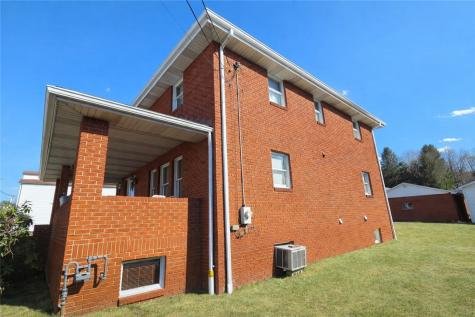 404 Indiana Avenue Avonmore PA 15618
