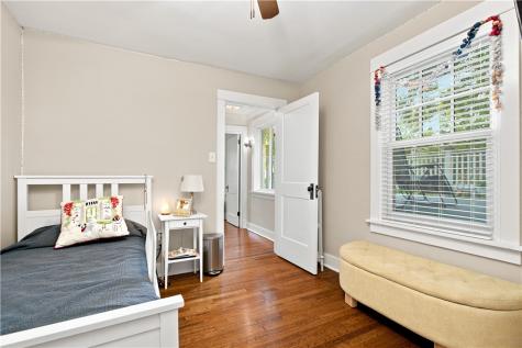 120 Maple Avenue Edgewood PA 15218
