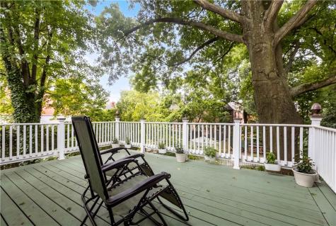 120 Maple Avenue Edgewood PA 15218