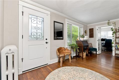 120 Maple Avenue Edgewood PA 15218