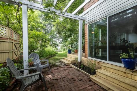 120 Maple Avenue Edgewood PA 15218